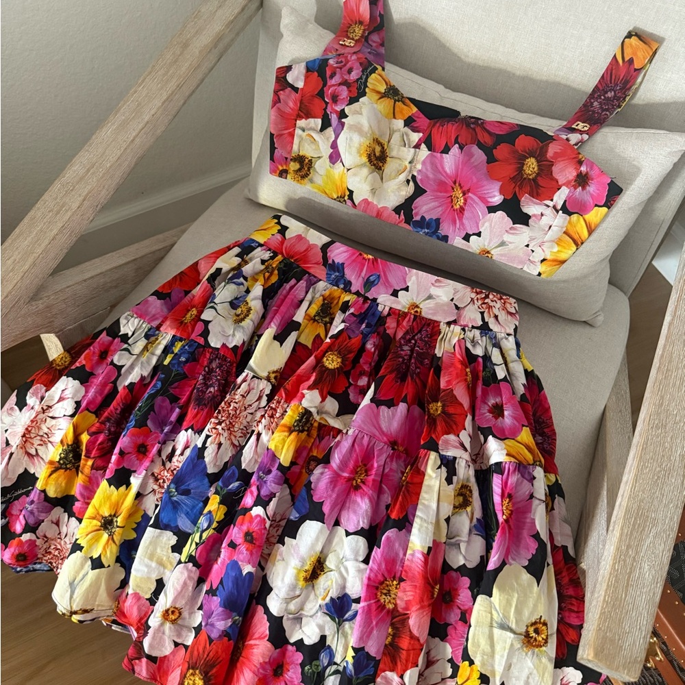 Dolce & Gabbana Multicolor Floral Set